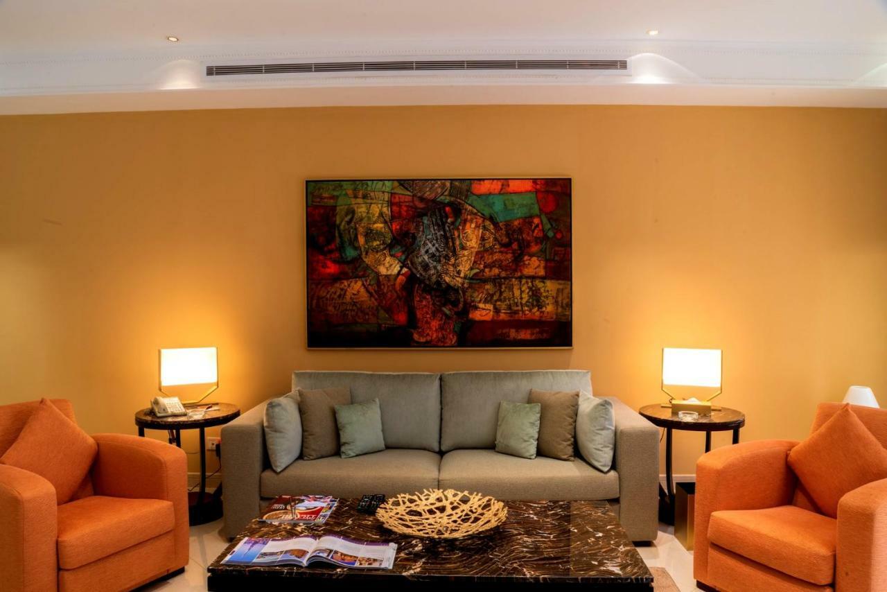 Vivienda Hotel Villas Riyadh Exteriör bild